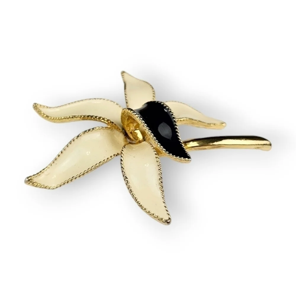 Vintage enamel gold